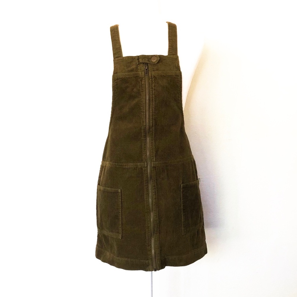 Forever 21 corduroy jumper dress Size Small